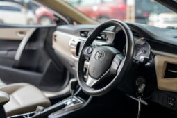 Toyota Corolla Altis 1.6 VVT-I ปี 2014 full