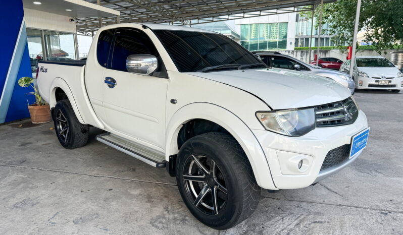 Mitsubishi Triton Plus Cab 2.5 ปี 2013 full