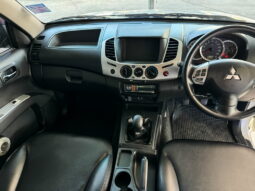 Mitsubishi Triton Plus Cab 2.5 ปี 2013 full