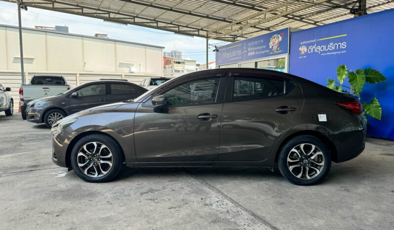 Mazda 2 SkyAtiv 1.5 AT ปี 2017 full