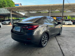 Mazda 2 SkyAtiv 1.5 AT ปี 2017 full