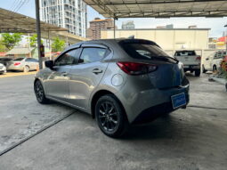 Mazda 2 SkyAtiv 5DR ปี 2018 full