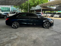 Mercedes Benz CLA 180 Coupe 1.6w 117 สีดำ 2016 full