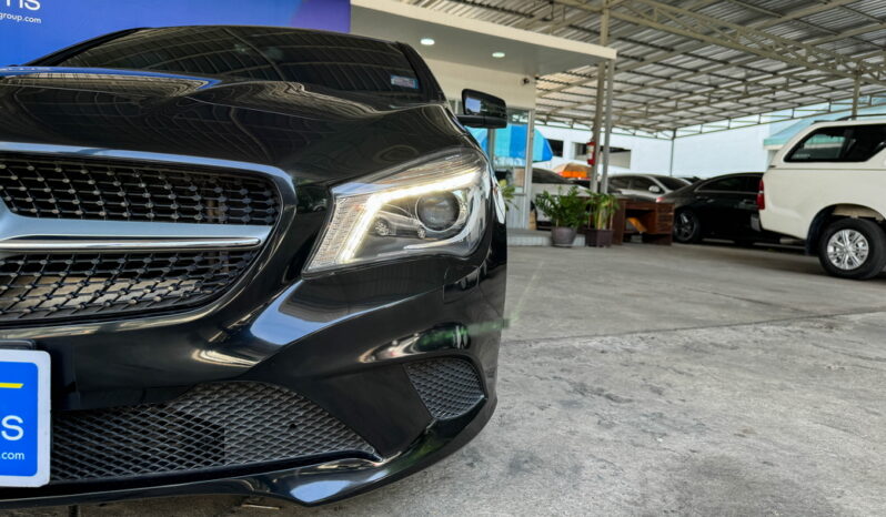 Mercedes Benz CLA 180 Coupe 1.6w 117 สีดำ 2016 full