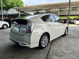 Toyota Prius Hybrid 1.8 ปี 2012 full