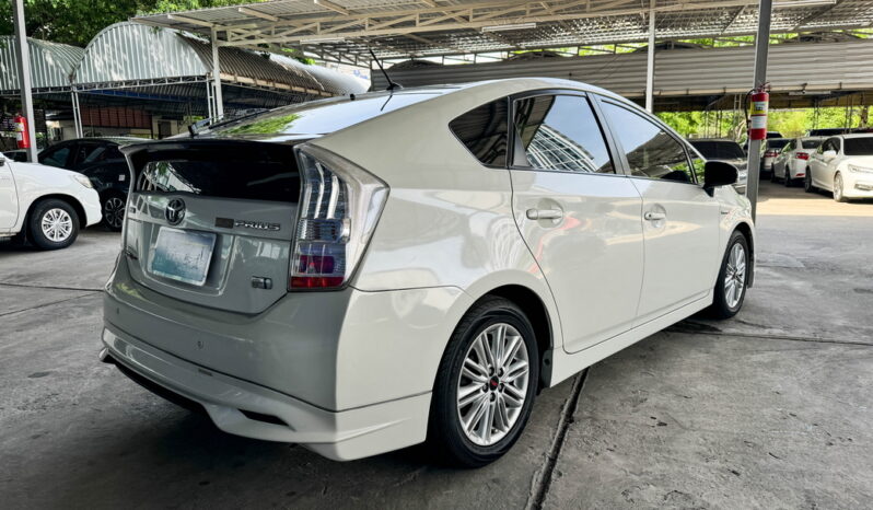 Toyota Prius Hybrid 1.8 ปี 2012 full