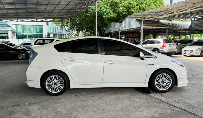 Toyota Prius Hybrid 1.8 ปี 2012 full